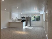 Photo - 11555 Archwood St Unit A