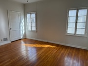 Photo - 1062 Masselin Ave Unit 1062