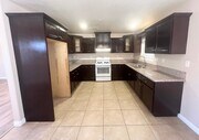 Photo - 621-623 W Imperial Hwy Apartment Unit 623