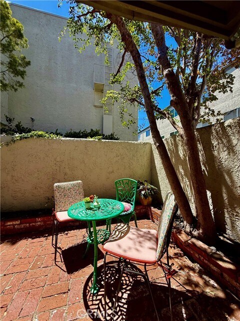 Photo - 11738 Moorpark St Unit A