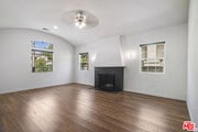 Photo - 328 S Sycamore Ave House