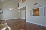 Photo - 930 N Doheny Dr Unit 303