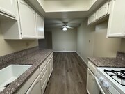 Photo - 515 E Elmwood Ave Unit 104