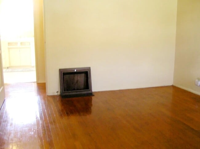 Photo - 2563 Nina St Unit 2563