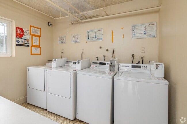 Photo - About 4315 Don Tomaso Dr