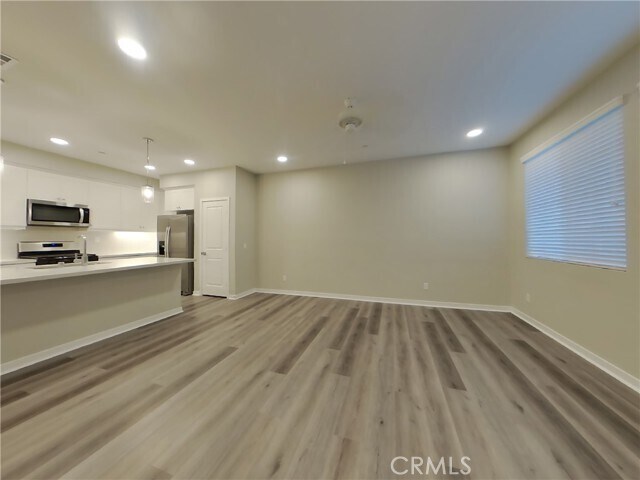 Photo - 36483 Hasta Wy