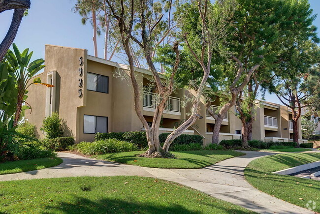 Building Photo - Pathways at Bixby Village Rental
