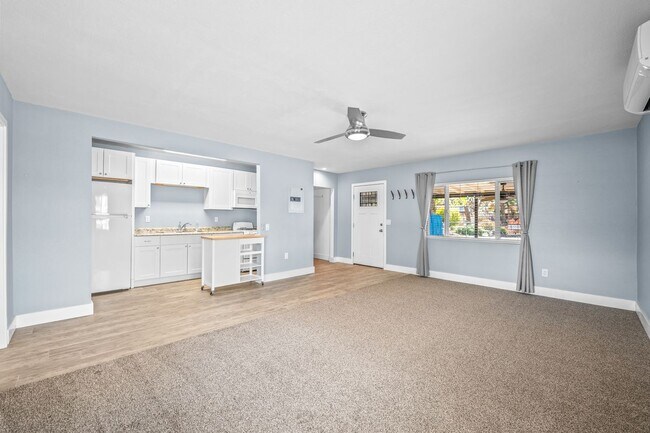 Photo - 7432 Dumosa Ave Unit 1/2