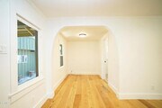 Photo - 554 N Michigan Ave