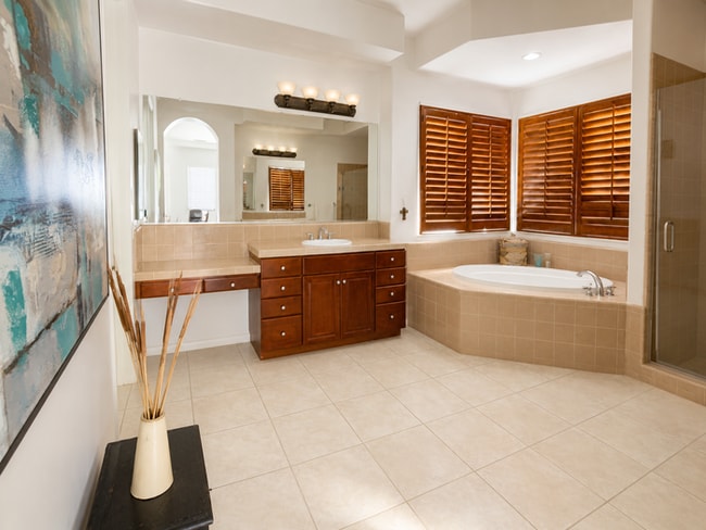 Photo - 135 Bellini Way