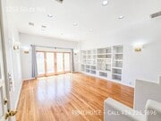 Photo - 2253 Selby Ave