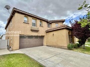 Photo - 5 Bed/3.5 Bath Home with Garage / Vouchers Accepted / Available Now!