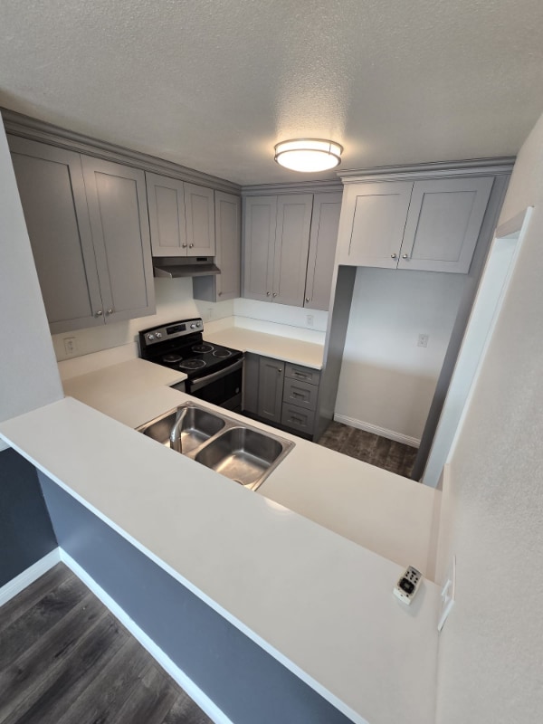 Photo - 6064 Whitsett Ave Unit 203