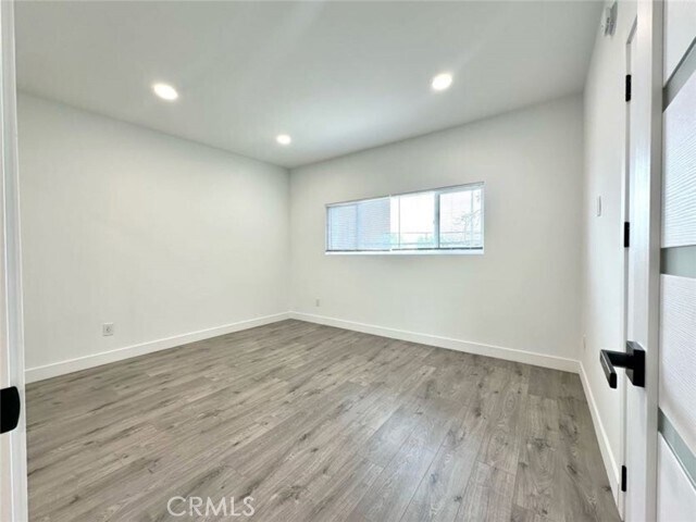 Photo - 6255 Woodman Ave Unit 201