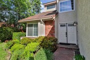 Photo - 2086 Glastonbury Rd House
