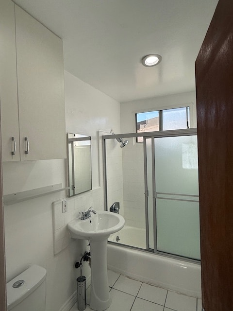 Bathroom - 2426 20th St Unit B