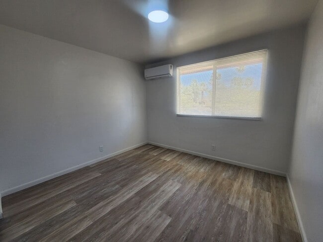 Photo - Alamo Apartments 6349 Unit J