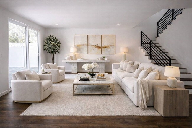 Photo - 18919 Gault St