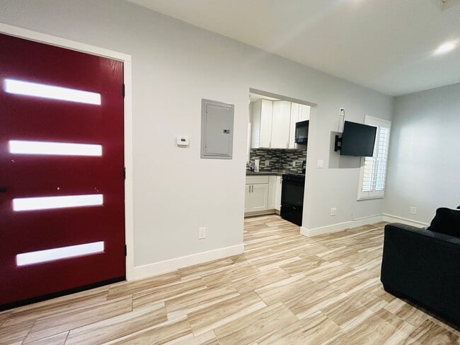 Photo - 8828 Haas Ave Unit 8828 Haas