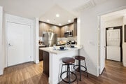 1BR, 1BA - 742SF - The Preston