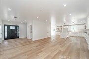 Photo - 13128 Putnam St