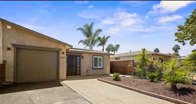 Building Photo - 257 Holiday Way Rental