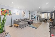 Photo - 12801 Moorpark St Unit 206