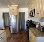 Photo - 5866 Bowcroft St Unit 3