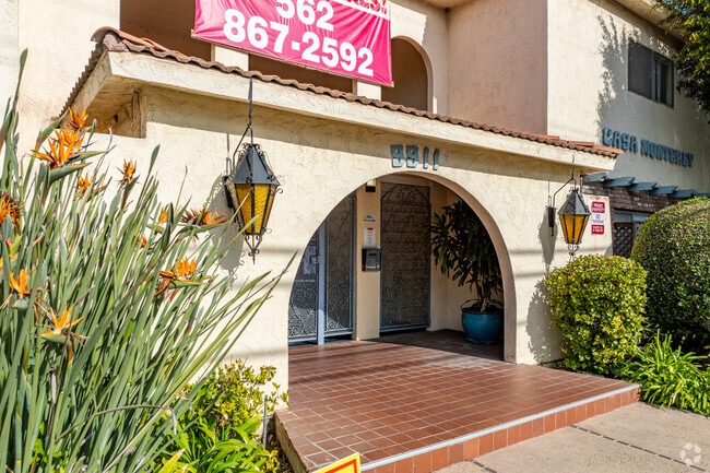 Entrance - Casa Monterey