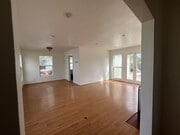 Photo - "Charming 2-Bedroom Retreat on Douglas Ave...