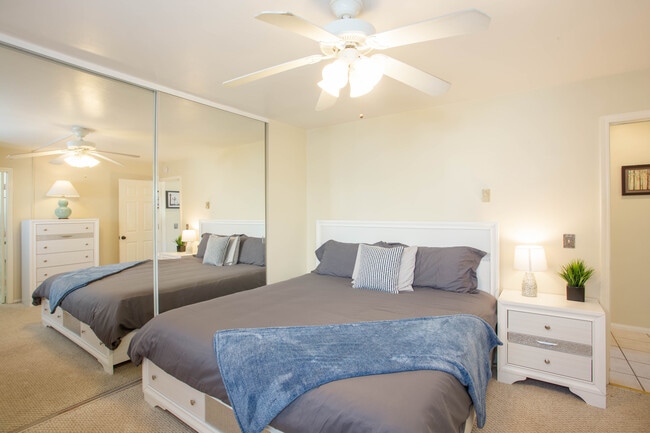 Photo - 4011 Lamont St Unit #2G