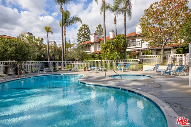 Photo - 1470 Palisades Dr Condo
