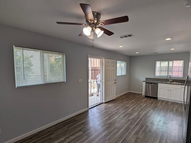 Photo - Palm St.  - 8302 Unit 8302