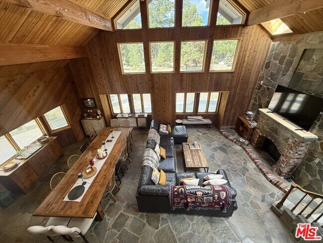 Photo - 1196 Willow Ln