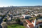 Photo - 915 Le Doux Rd Townhome