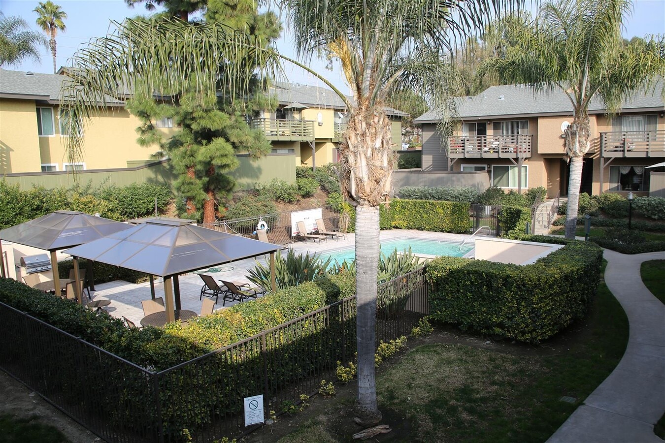 Photo - 1490 W Lambert Rd Unit 1490 W Lambert Rd,  312