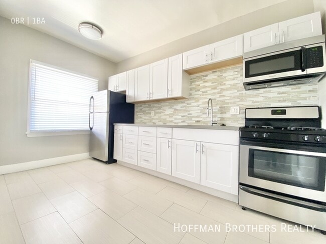 Photo - 2933 W 8th St Unit 410