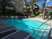Photo - 950 N Kings Rd Unit Updated Gorgeous Condo