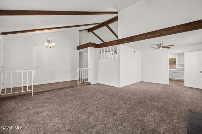 Photo - 1253 Morven St