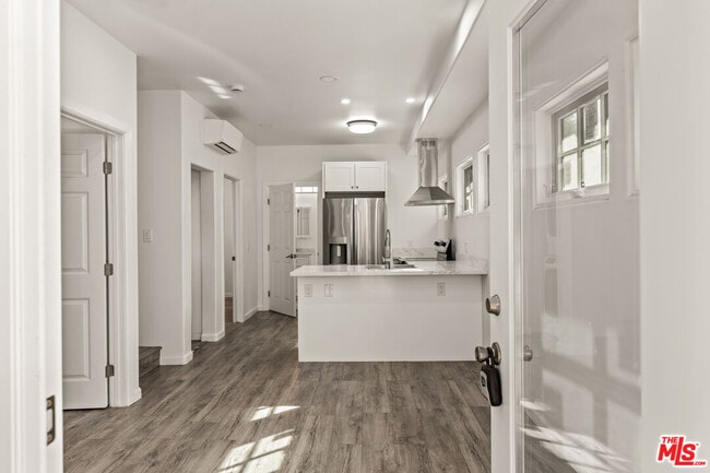 Photo - 929 W 23rd St Unit 931