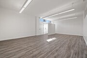 Photo - 805 E. 7th St.