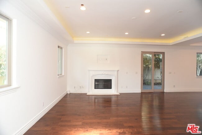 Photo - 2005 Robinson St Unit B