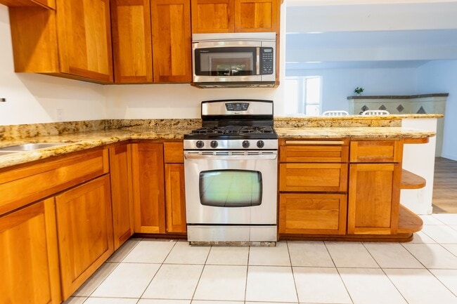 Photo - 2924 Arriba Way