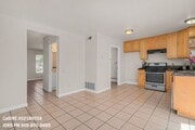 Photo - Walnut 3 Bedroom Townhouse