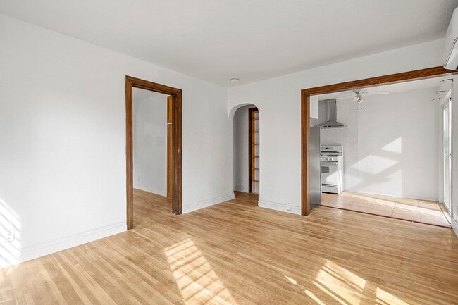 Photo - 4044 Huron Ave Unit A