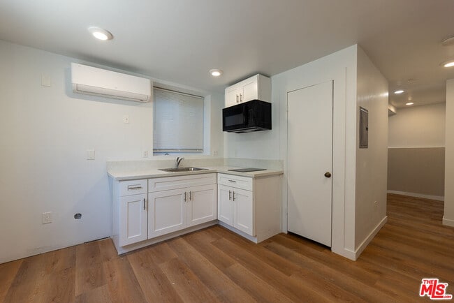 Photo - 1420 Alvarado Terrace Condo Unit 14