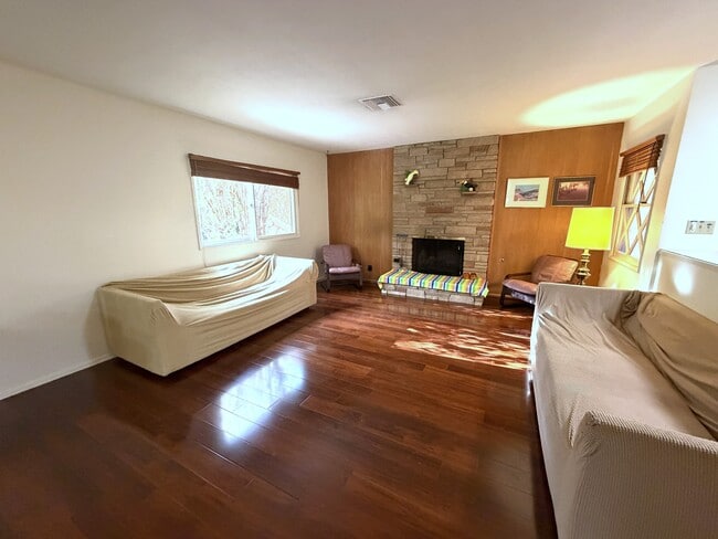 Photo - 108 Barret Rd