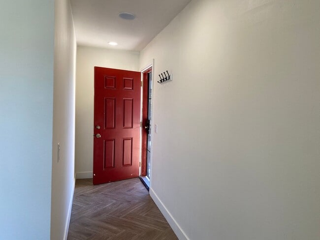 Photo - 24311 Canyon Lake Dr N
