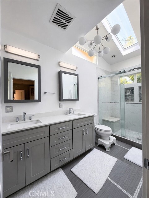 Photo - 1369 Hepner Ave