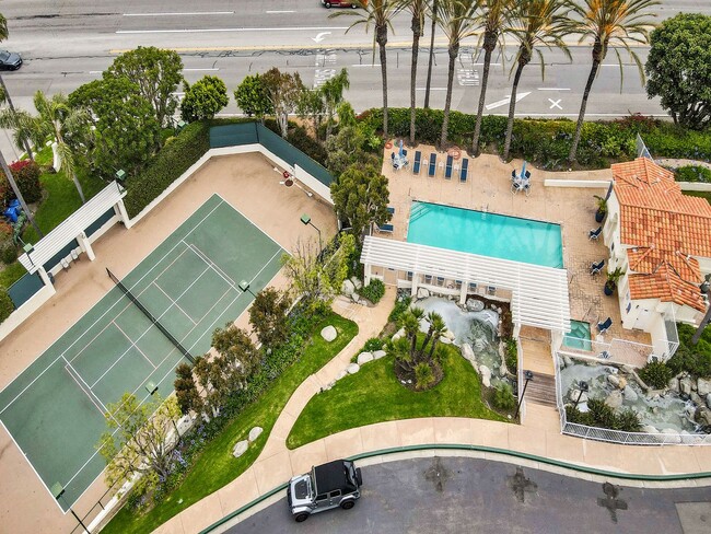 Photo - LOVELY POINTE AT MALIBU CONDO!